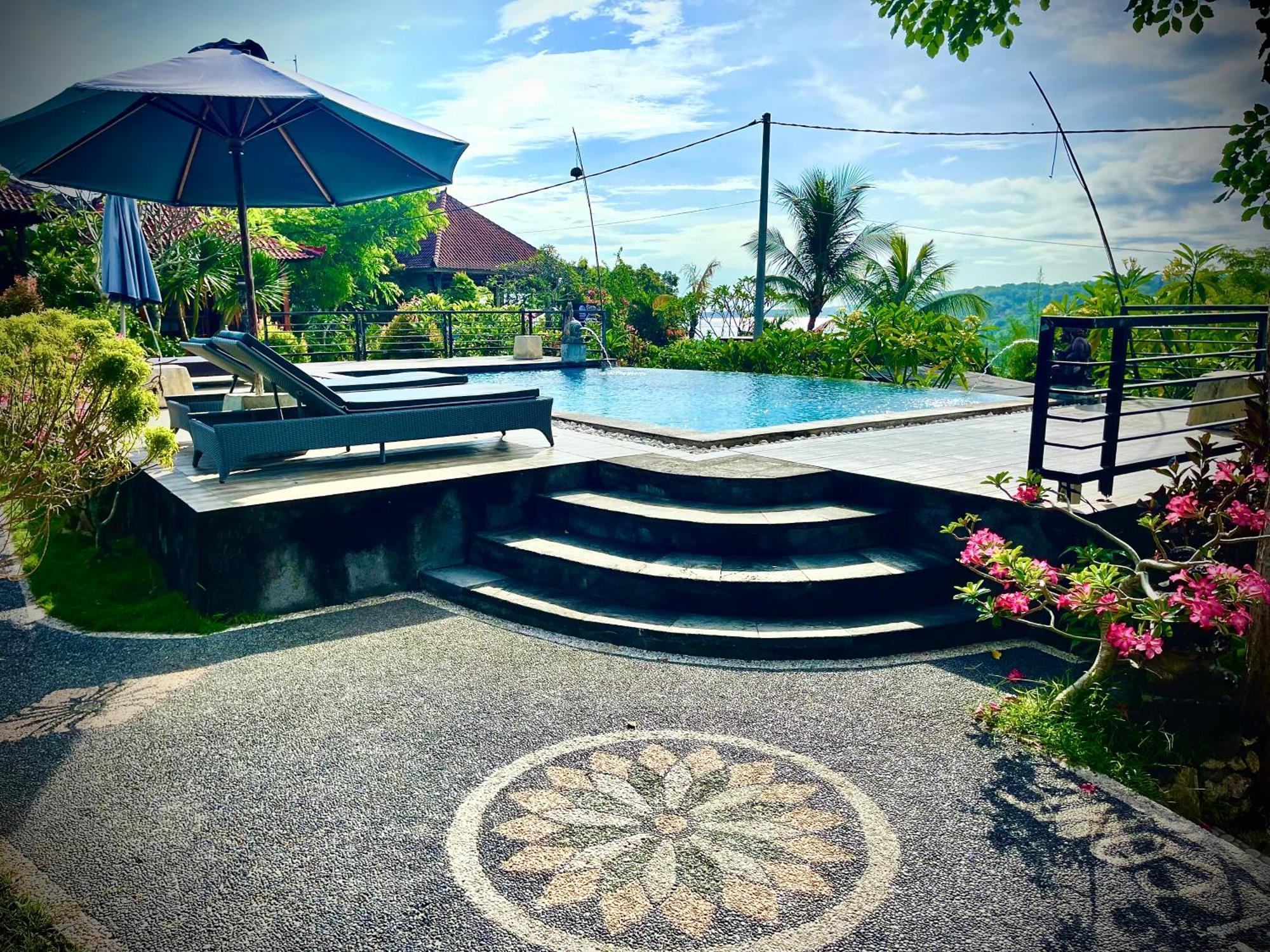 Hotel Dmas Huts Lembongan Nusa Lembongan Exterior foto