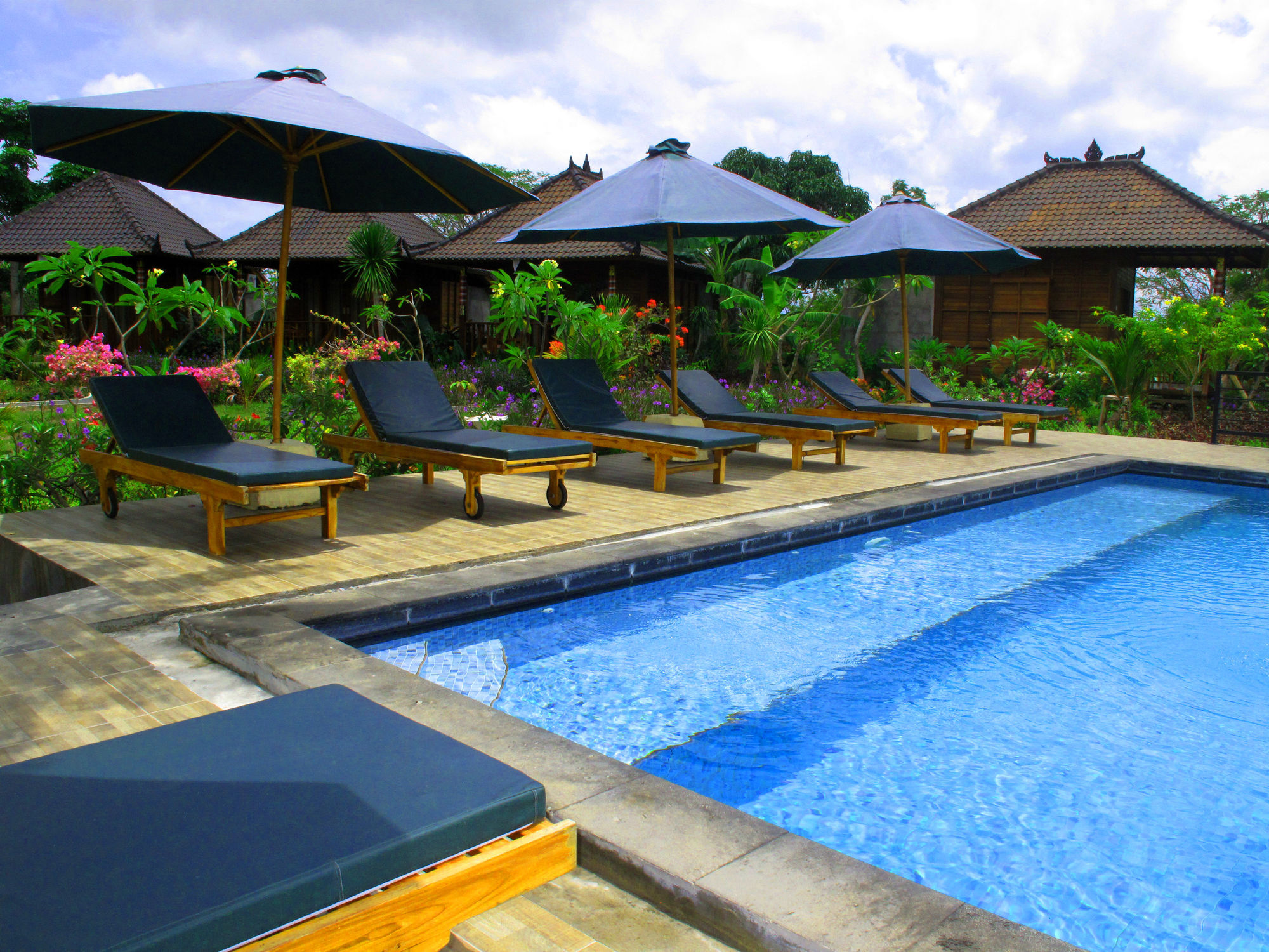 Hotel Dmas Huts Lembongan Nusa Lembongan Exterior foto